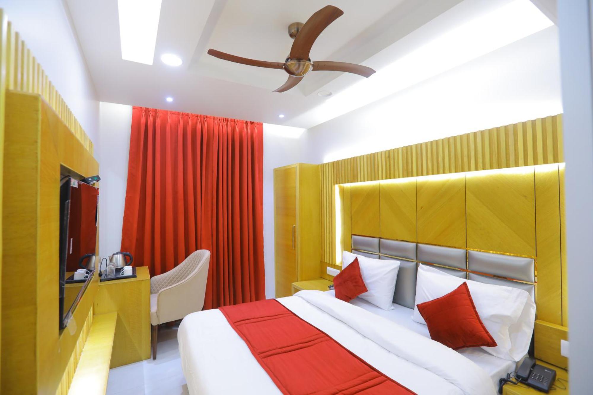 Hotel Glitz - Walk In From New Delhi Railway Station Exterior foto